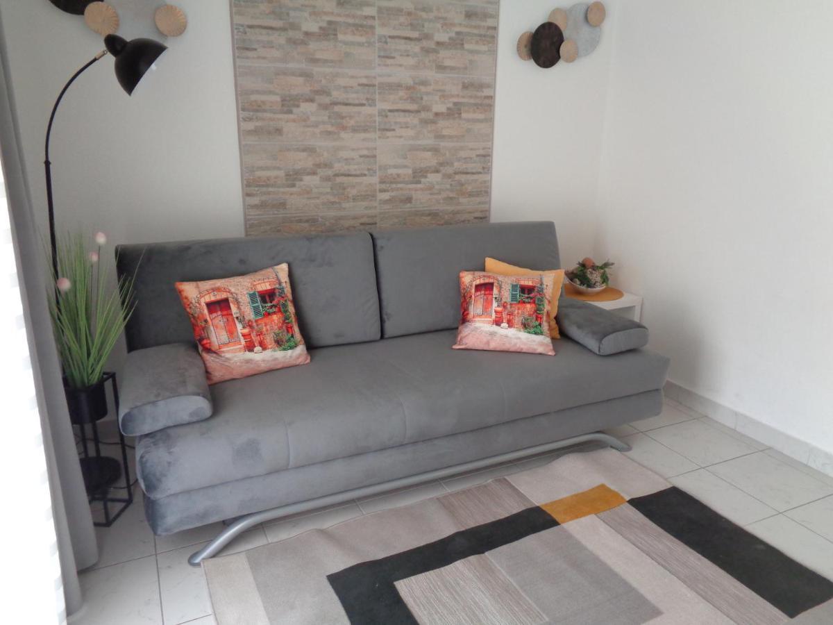 Apartments Miki 2 Novalja Luaran gambar