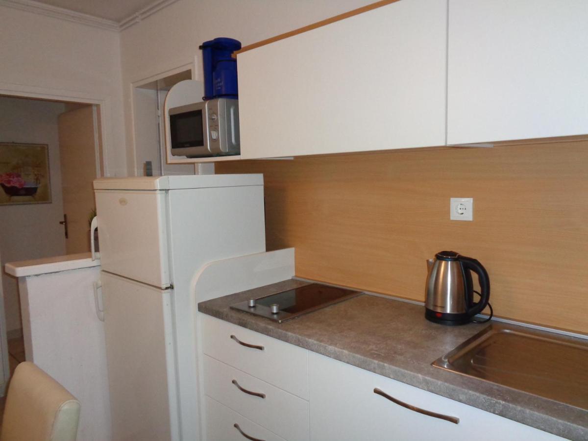 Apartments Miki 2 Novalja Luaran gambar