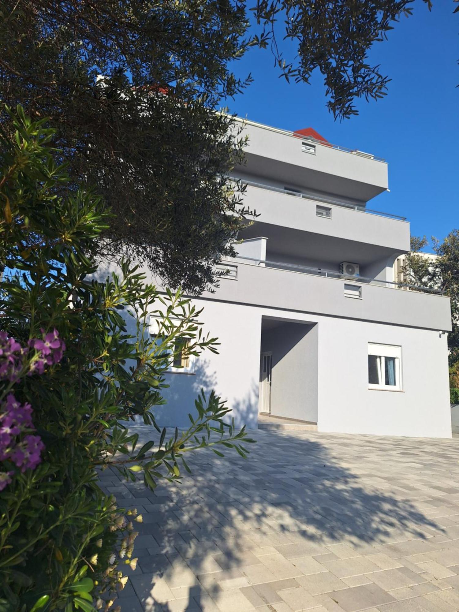 Apartments Miki 2 Novalja Luaran gambar